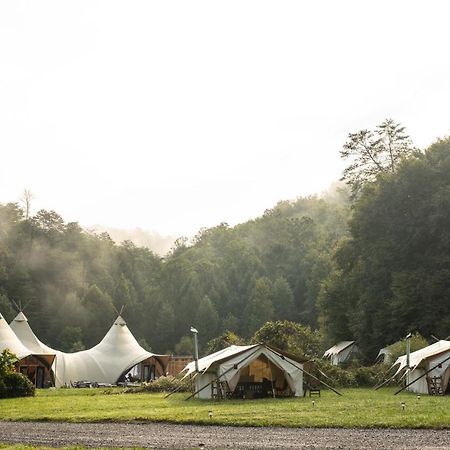 鸽子谷 Under Canvas Great Smoky Mountains酒店 外观 照片